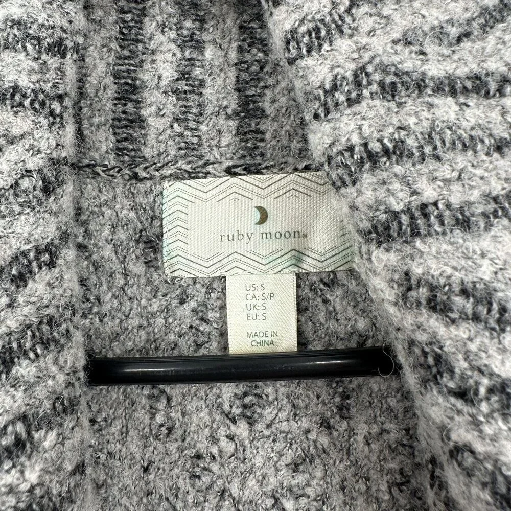 Ruby Moon Women's Gray cable Knit Sweater Cowl Neck Size‎ Small